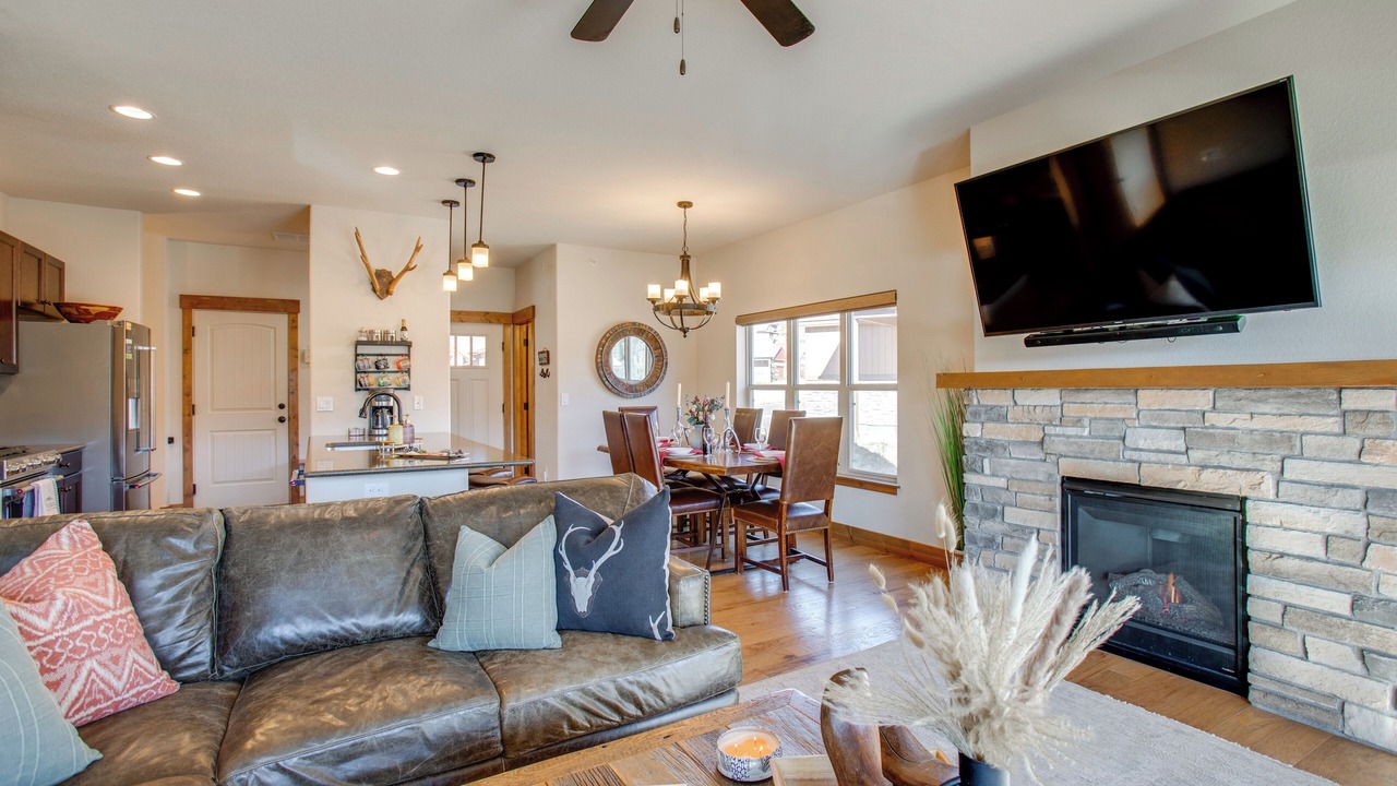 Photo of Livingroom in Rendezvous
