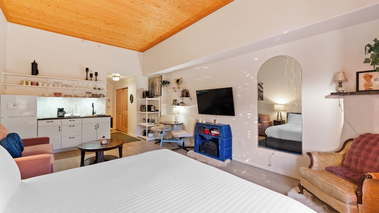 Photo of Livingroom in Mountain House