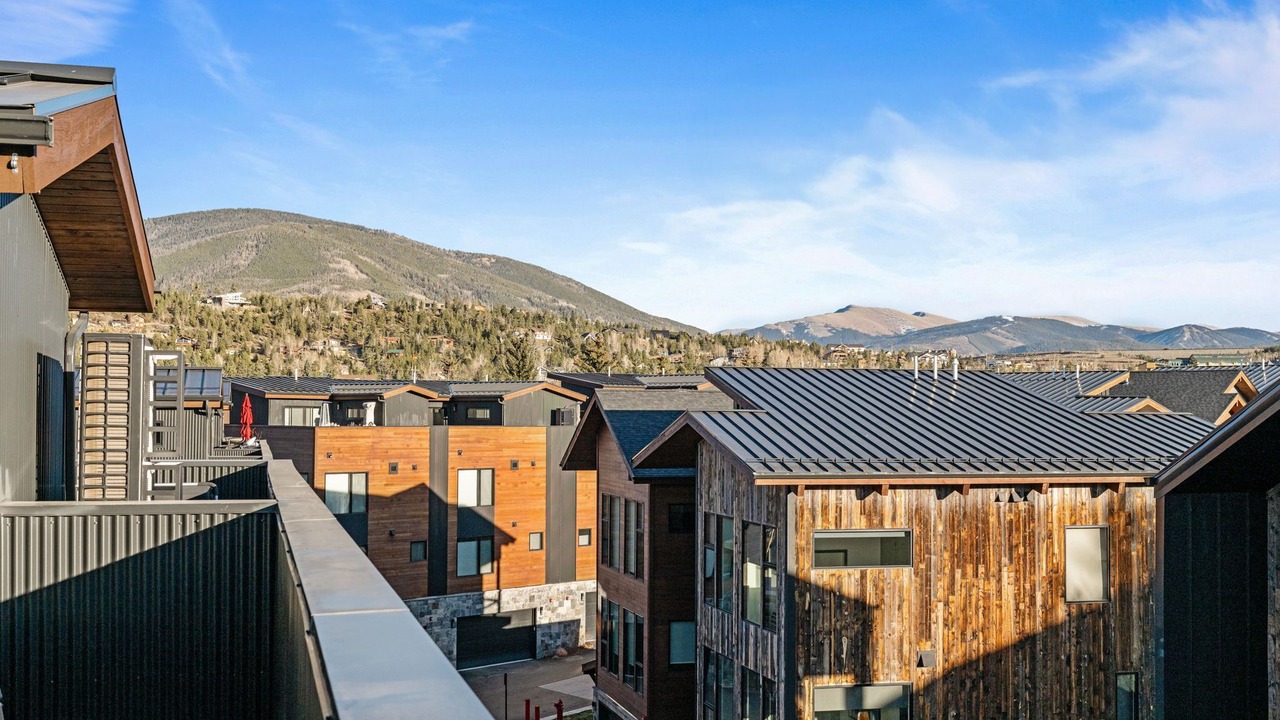 Photo of Others in Silverthorne