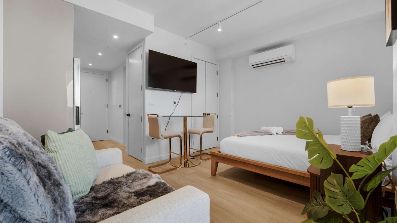 Photo of Bedroom in Greenpoint