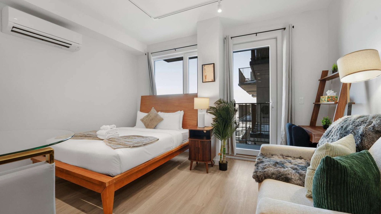 Photo of Bedroom in Greenpoint