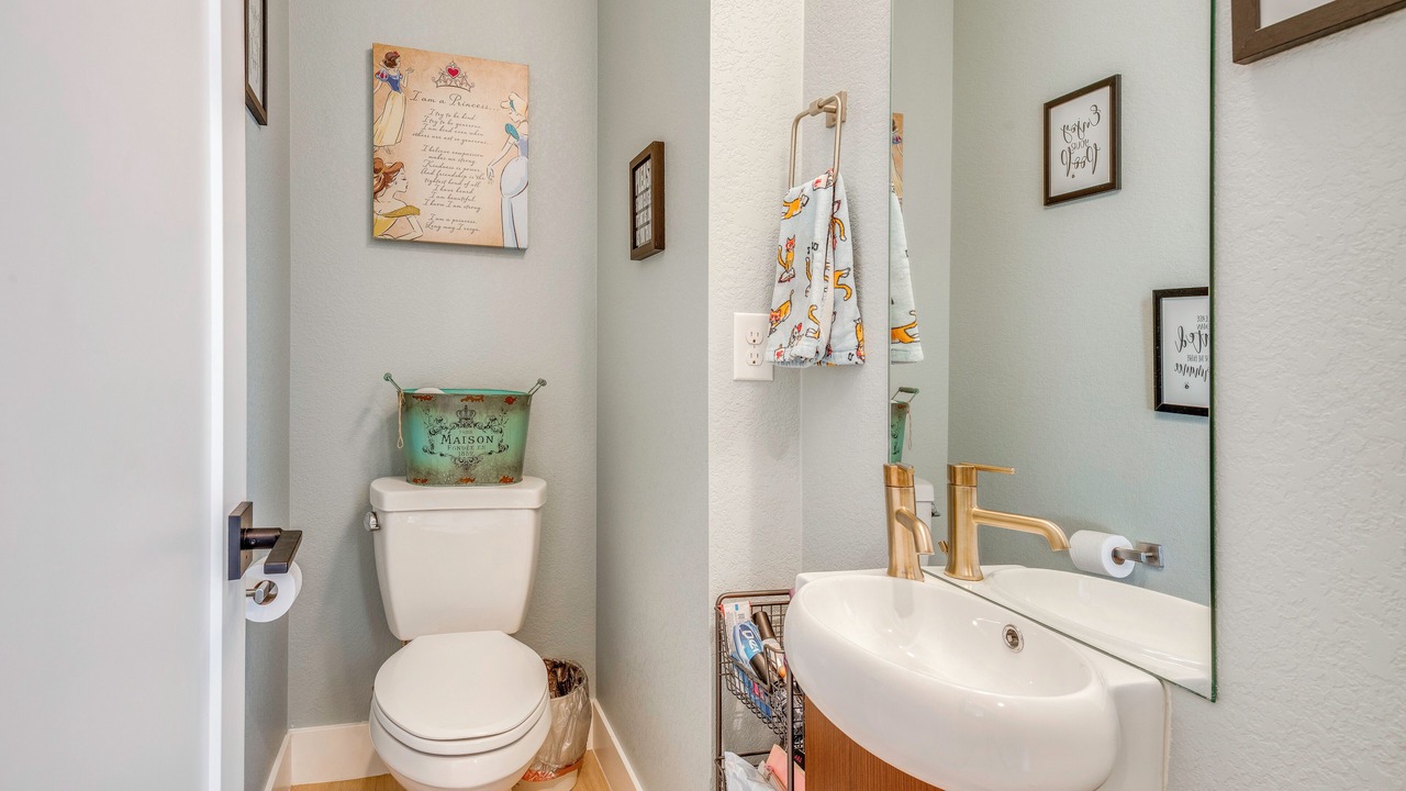 Photo of Bathroom in West Colfax