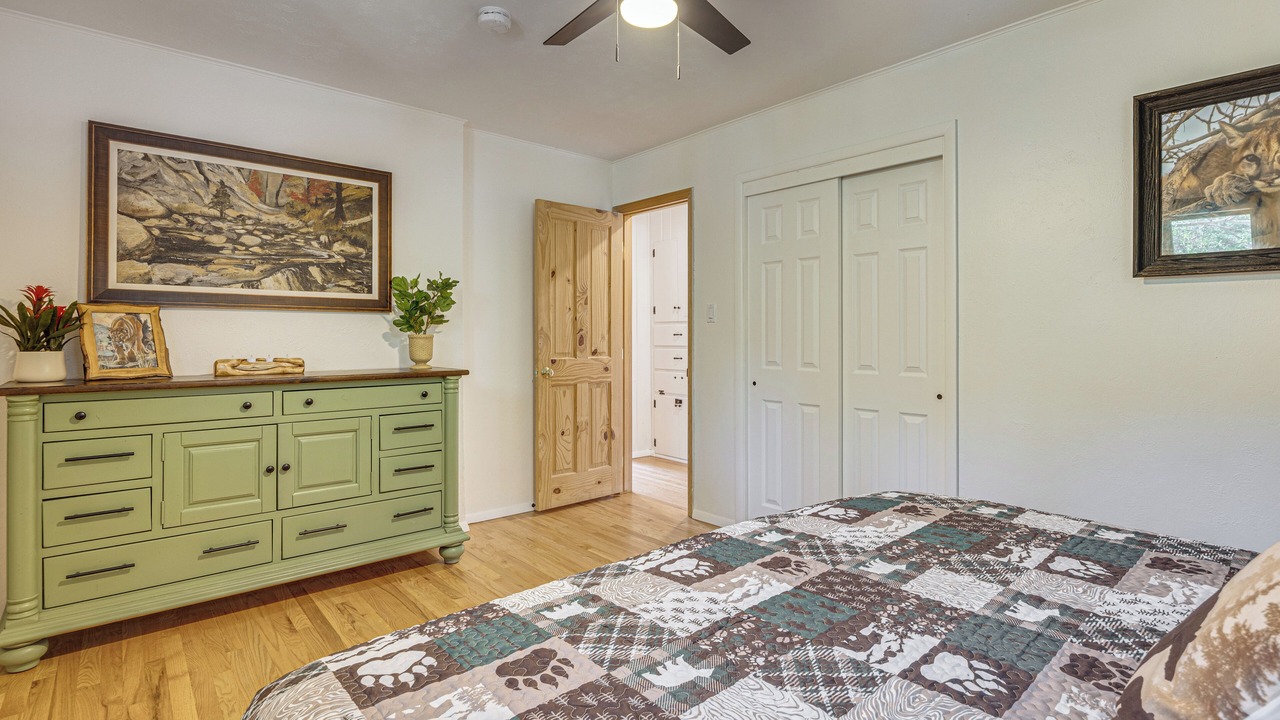 Photo of Bedroom in Cascade-Chipita Park