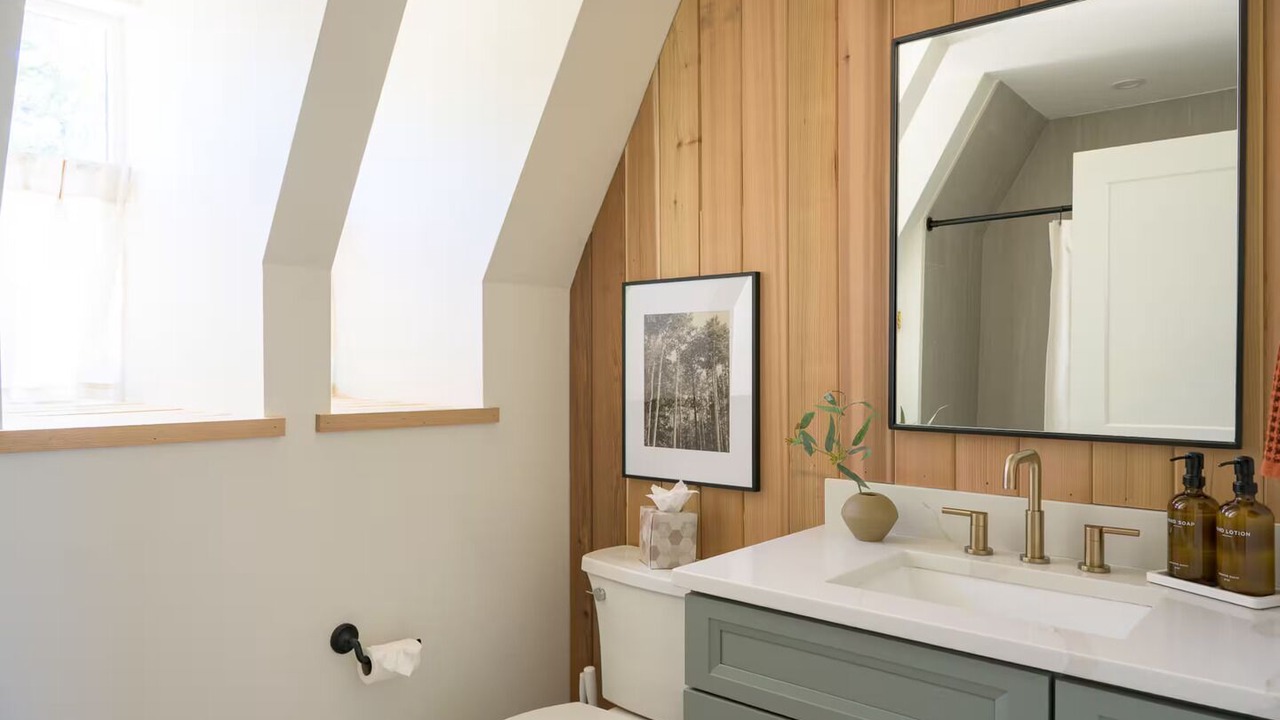 Photo of Bathroom in Bailey