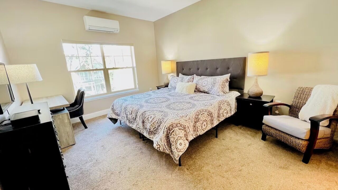 Photo of Bedroom in Golden