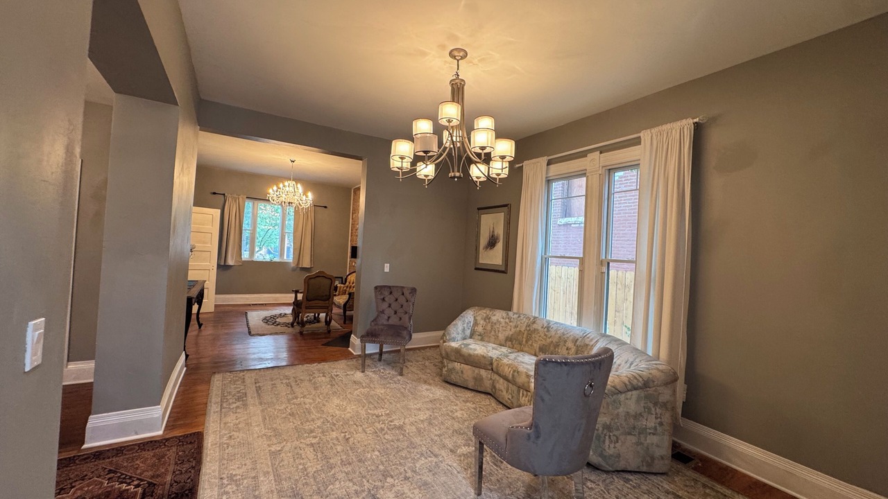 Photo of Livingroom in Baker