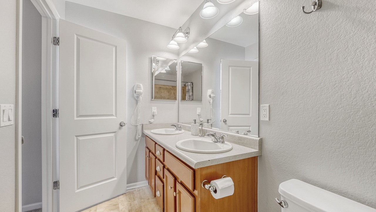 Photo of Bathroom in Aurora