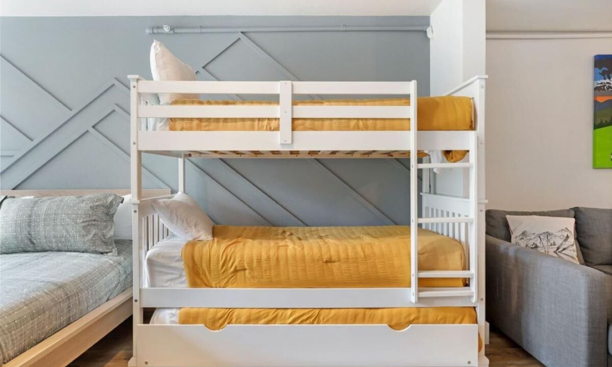 Photo of Bedroom in Mountain House