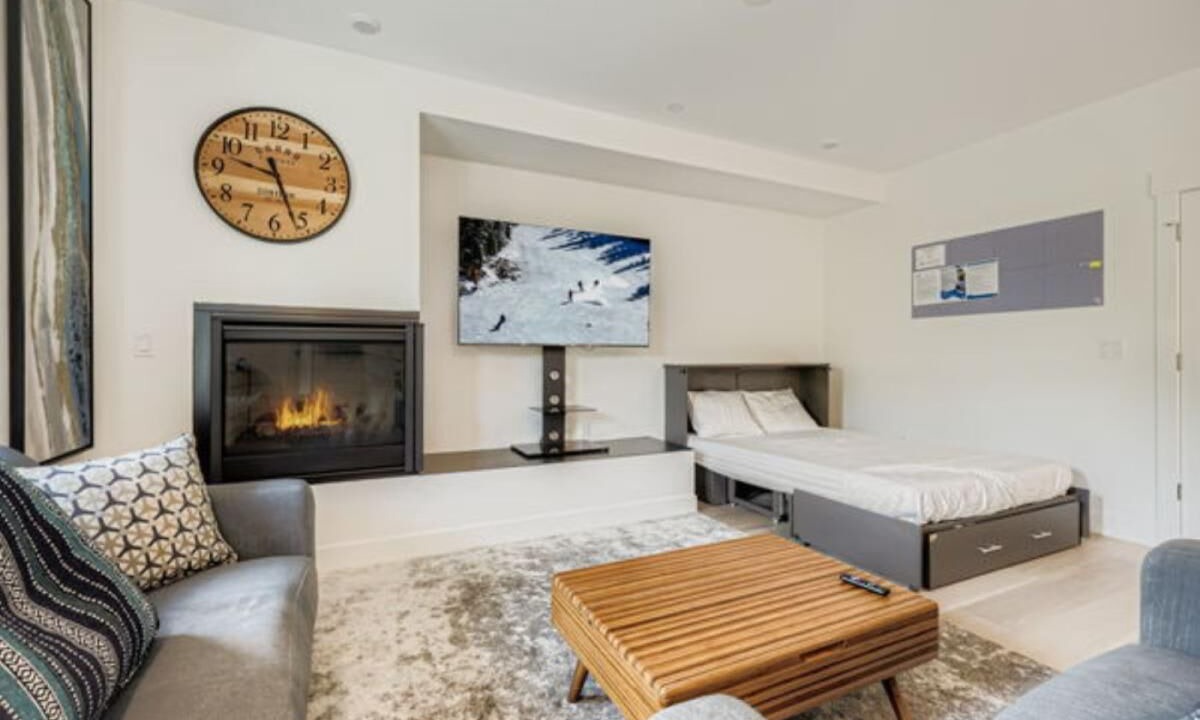 Photo of Livingroom in Willow Grove