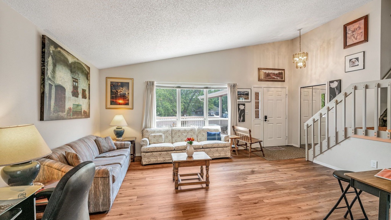 Photo of Livingroom in Briargate