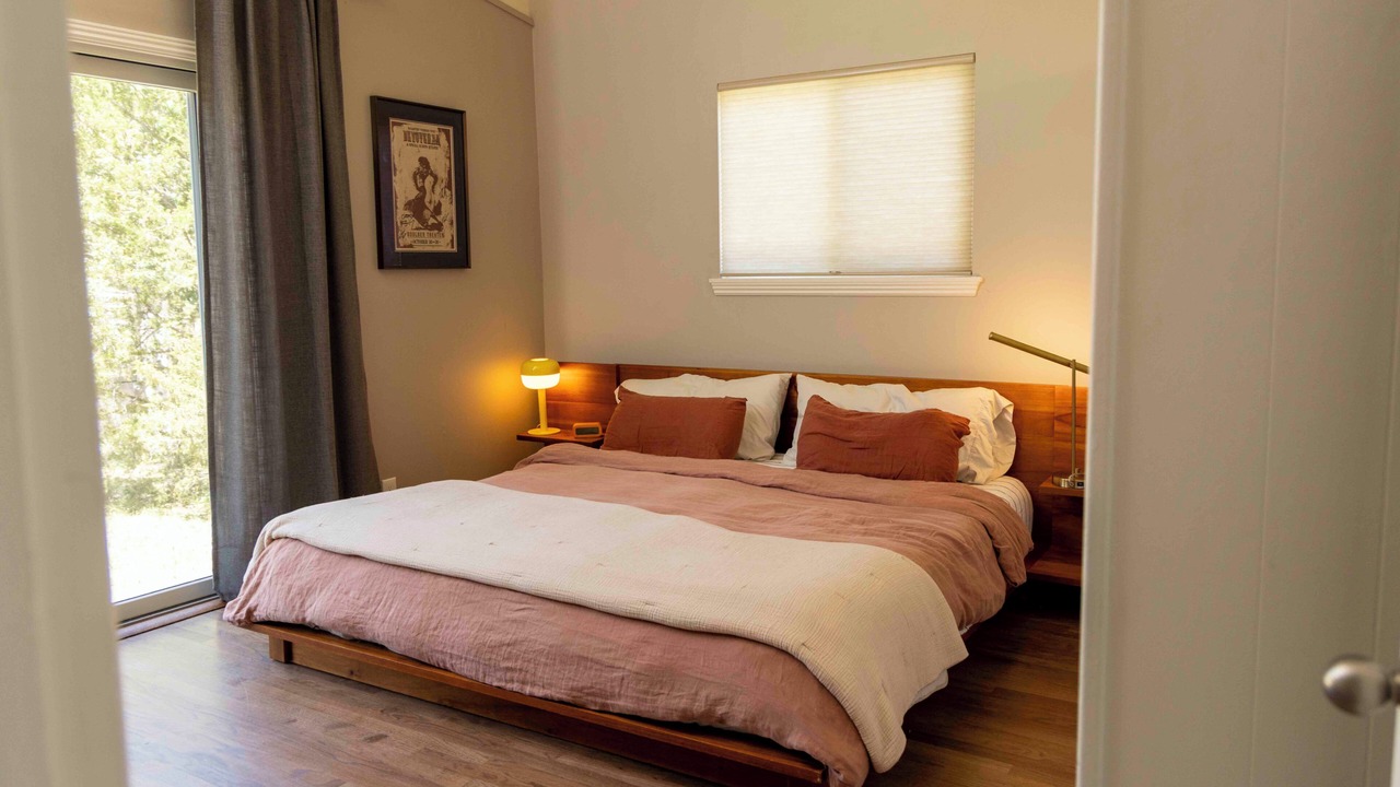 Photo of Bedroom in Baseline Sub