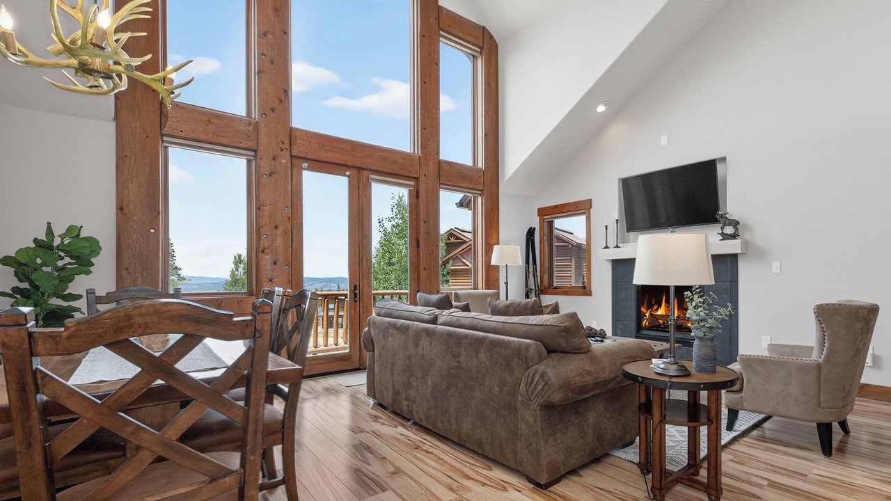 Photo of Livingroom in Fraser