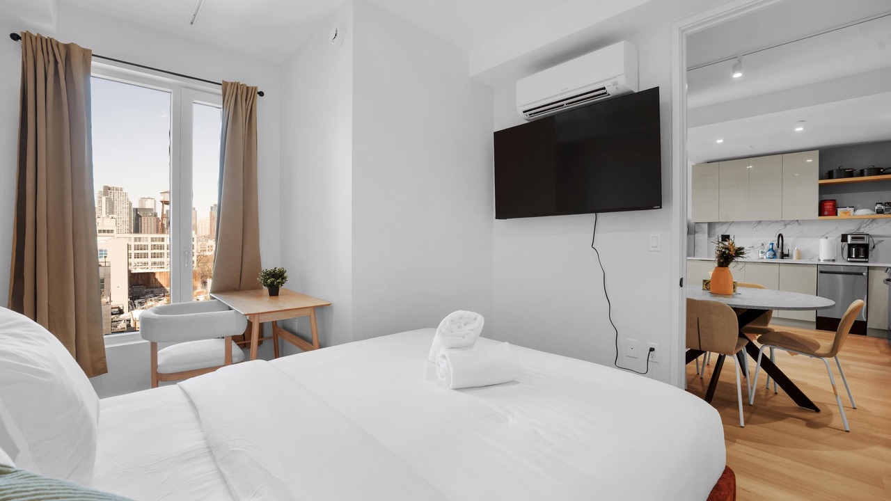 Photo of Bedroom in Greenpoint