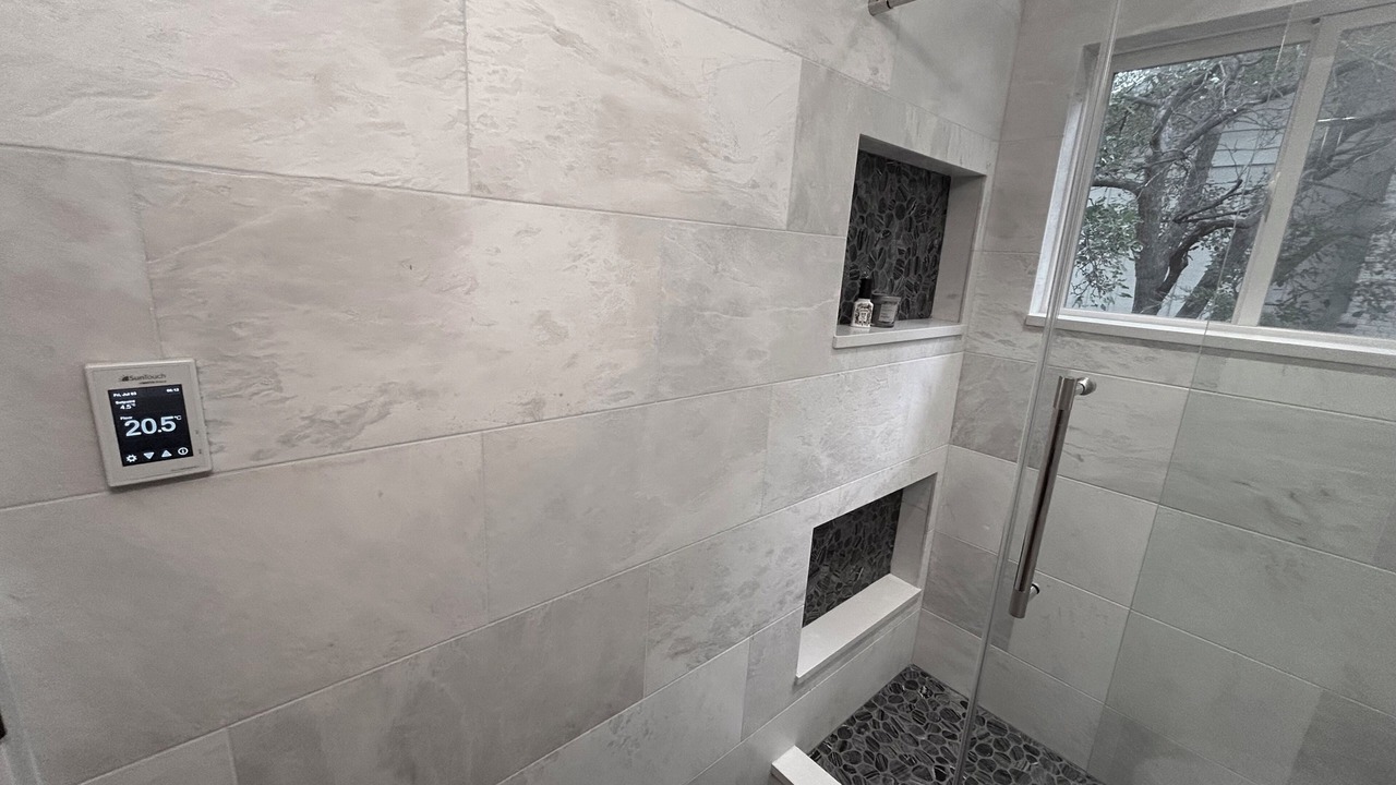 Photo of Bathroom in Table Mesa