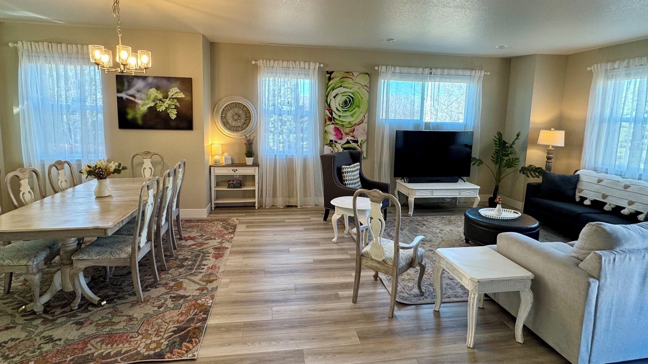 Photo of Livingroom in Lafayette