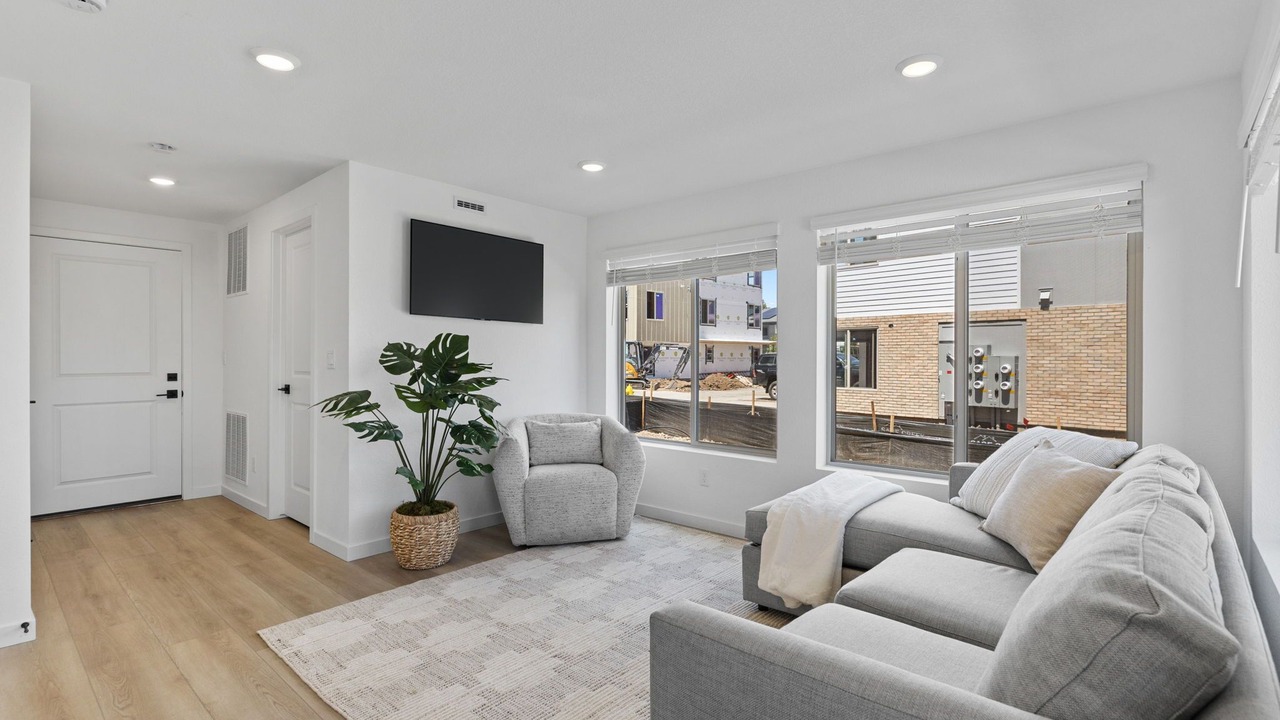 Photo of Livingroom in Arvada