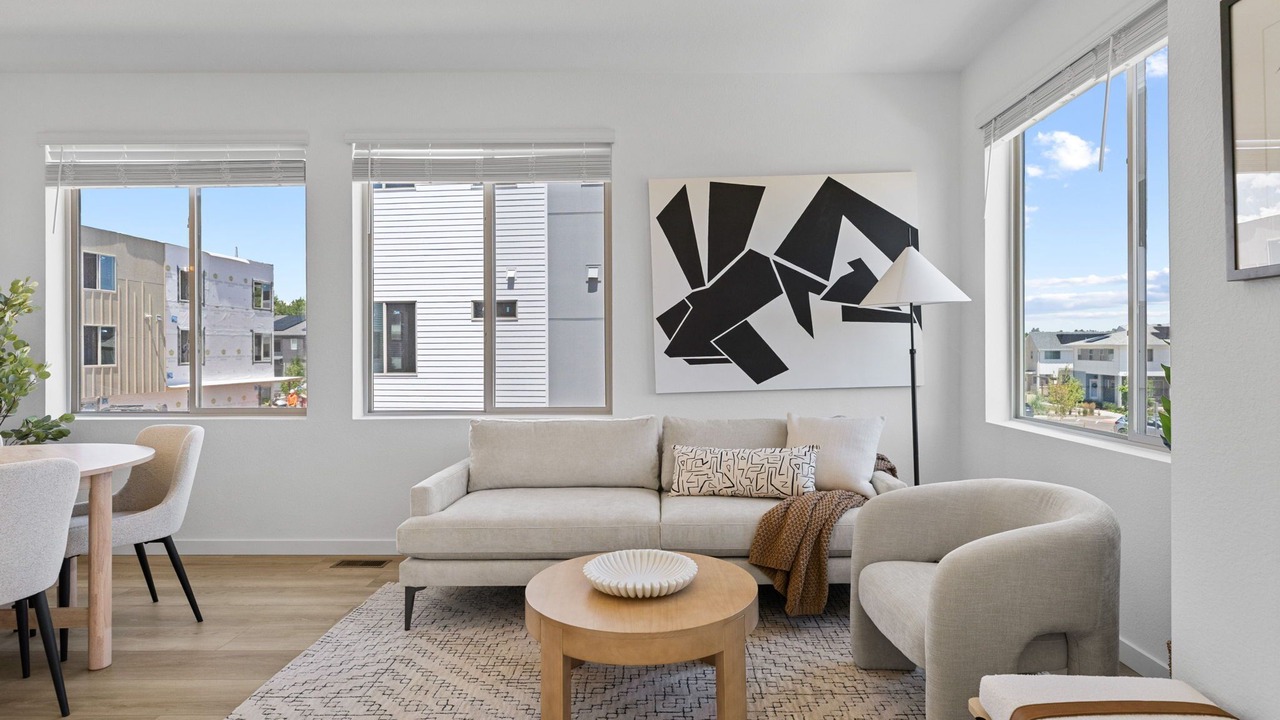 Photo of Livingroom in Arvada