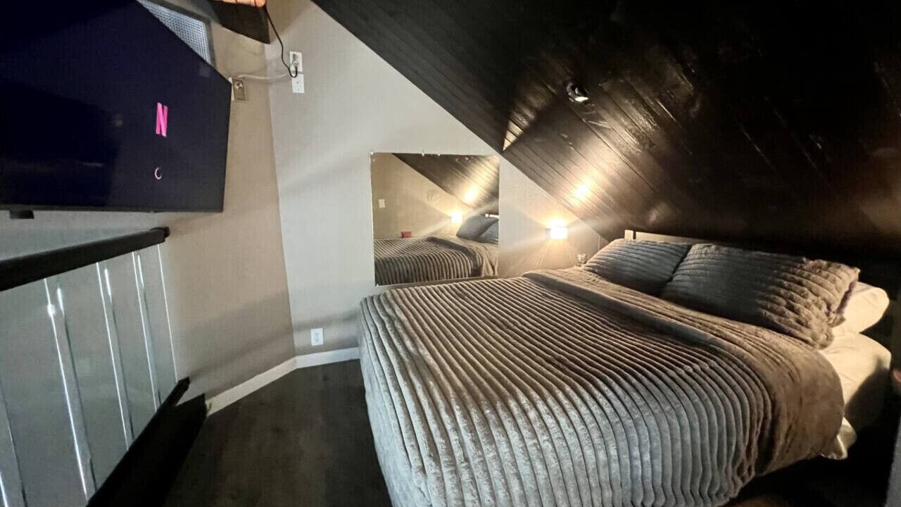 Photo of Bedroom in Tahoe Keys