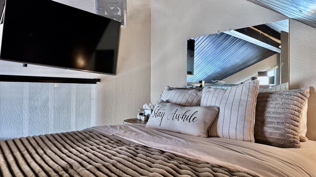 Photo of Bedroom in Tahoe Keys
