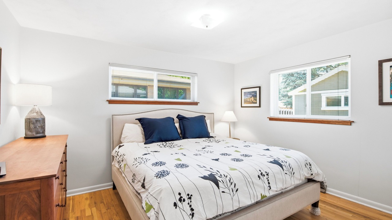 Photo of Bedroom in Old North Boulder