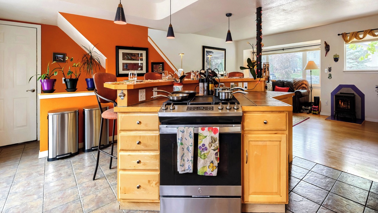Photo of Kitchen in Devil's Thumb - Rolling Hill