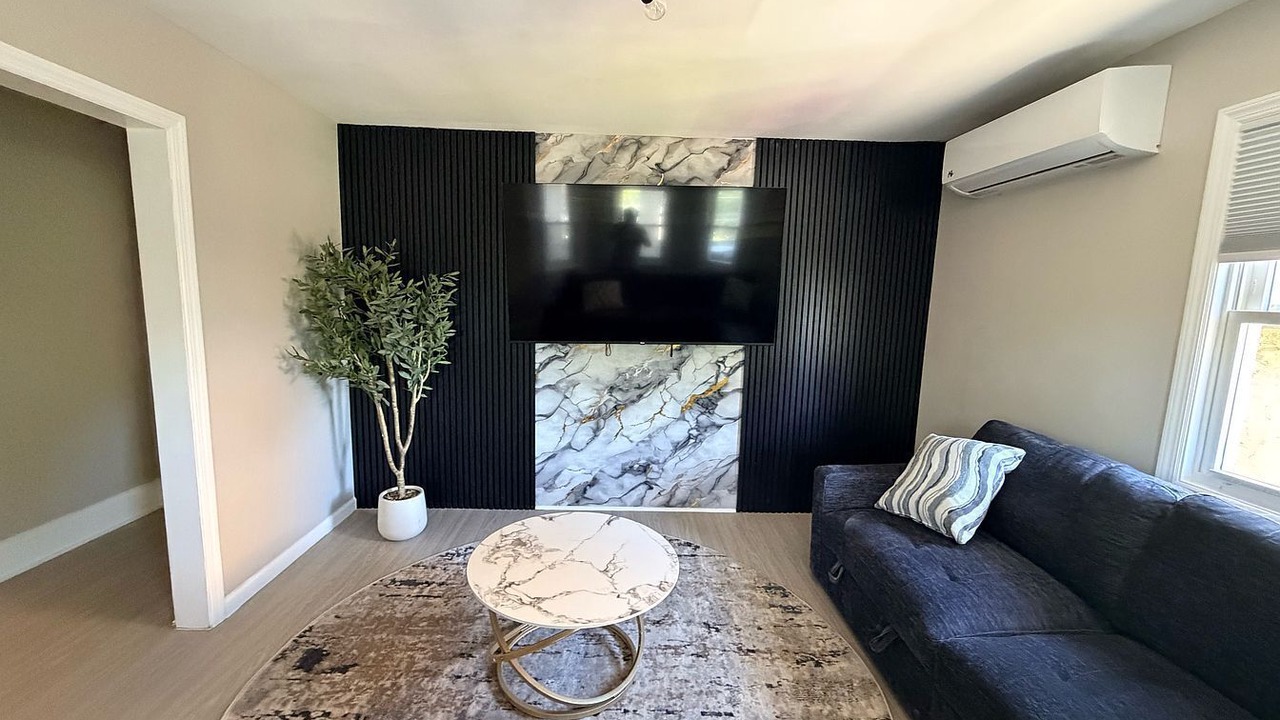 Photo of Livingroom in New Rochelle
