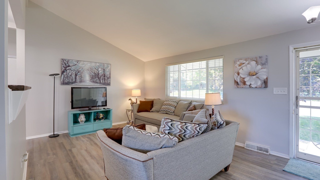 Photo of Livingroom in Columbine Valley