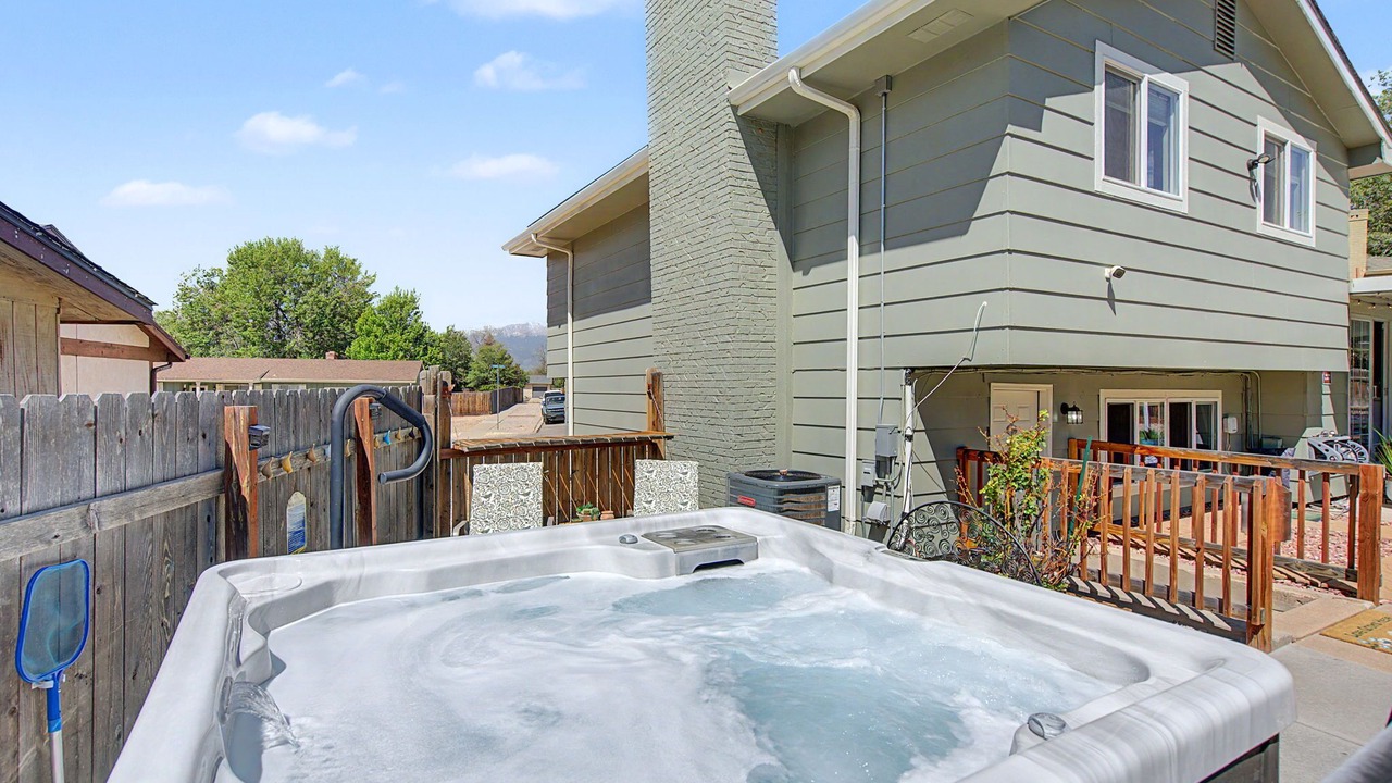 Photo of Patio Balcony in Rustic Hills