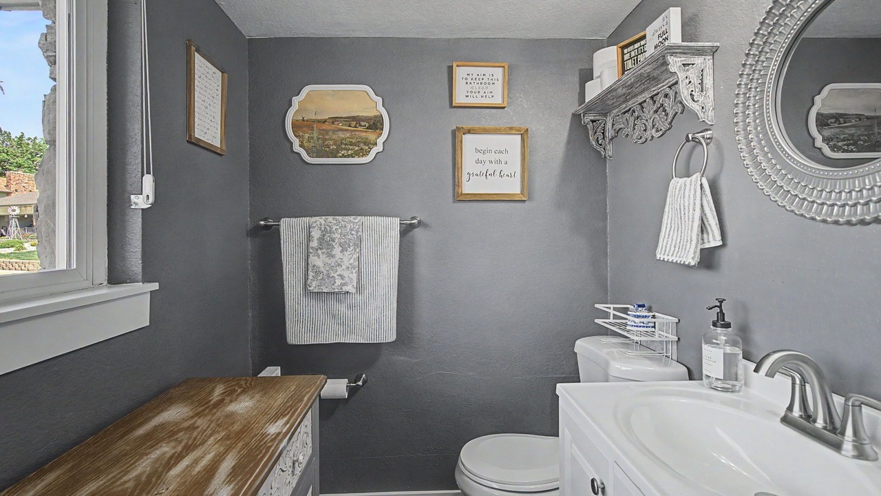 Photo of Bathroom in Rustic Hills
