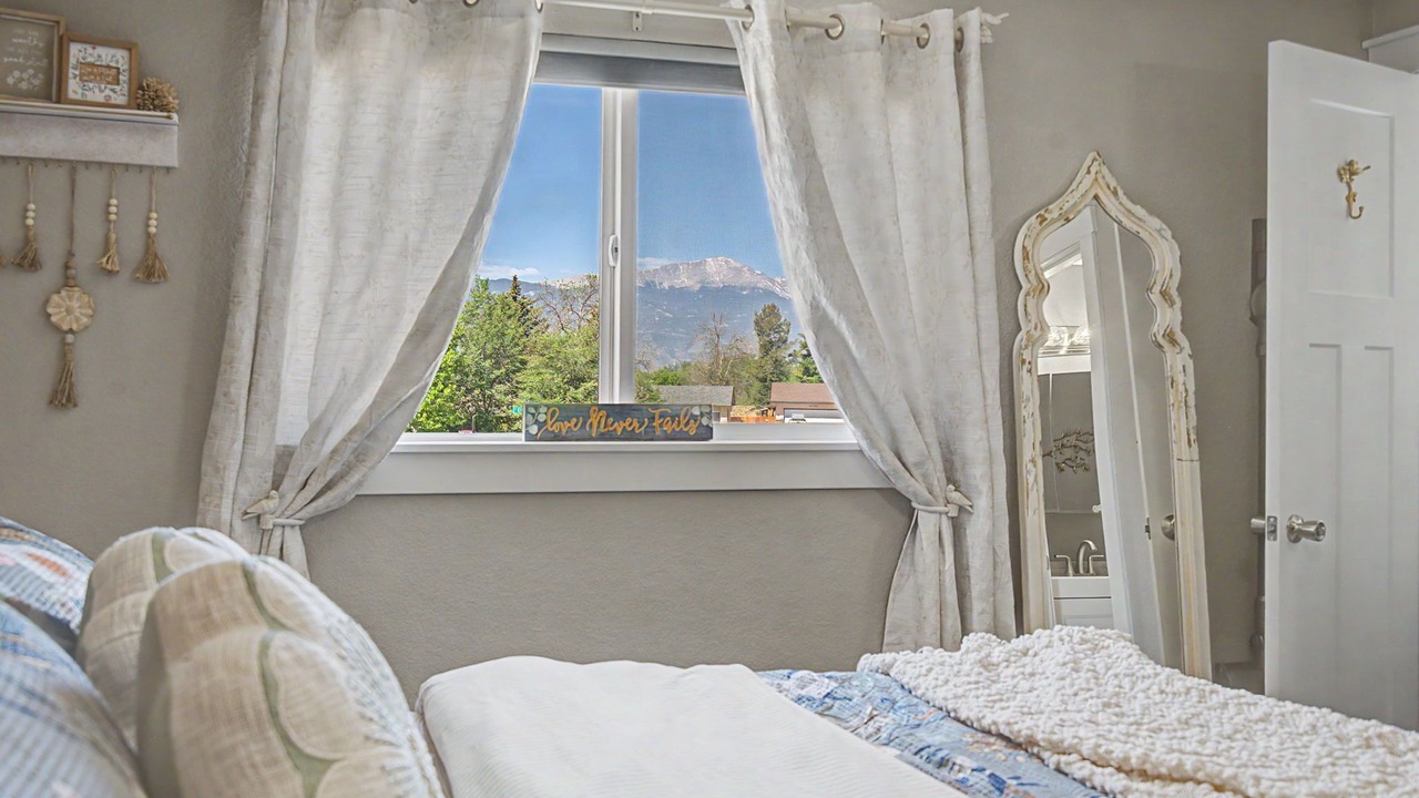 Photo of Bedroom in Rustic Hills