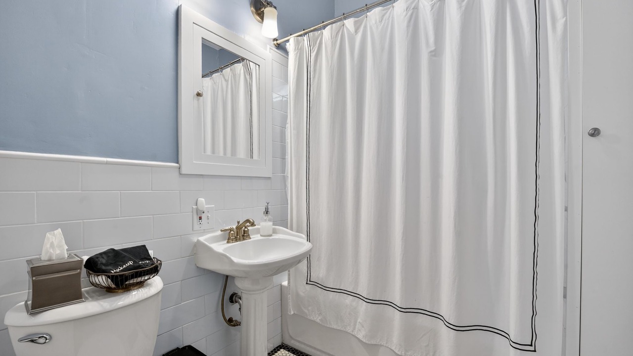 Photo of Bathroom in Washington Park West