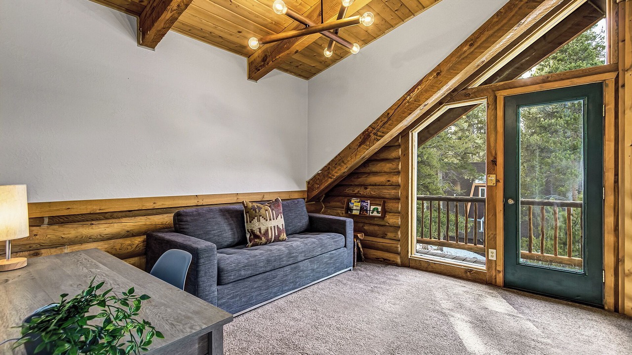 Photo of Bedroom in Blue River
