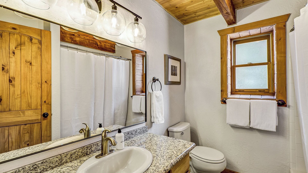 Photo of Bathroom in Blue River