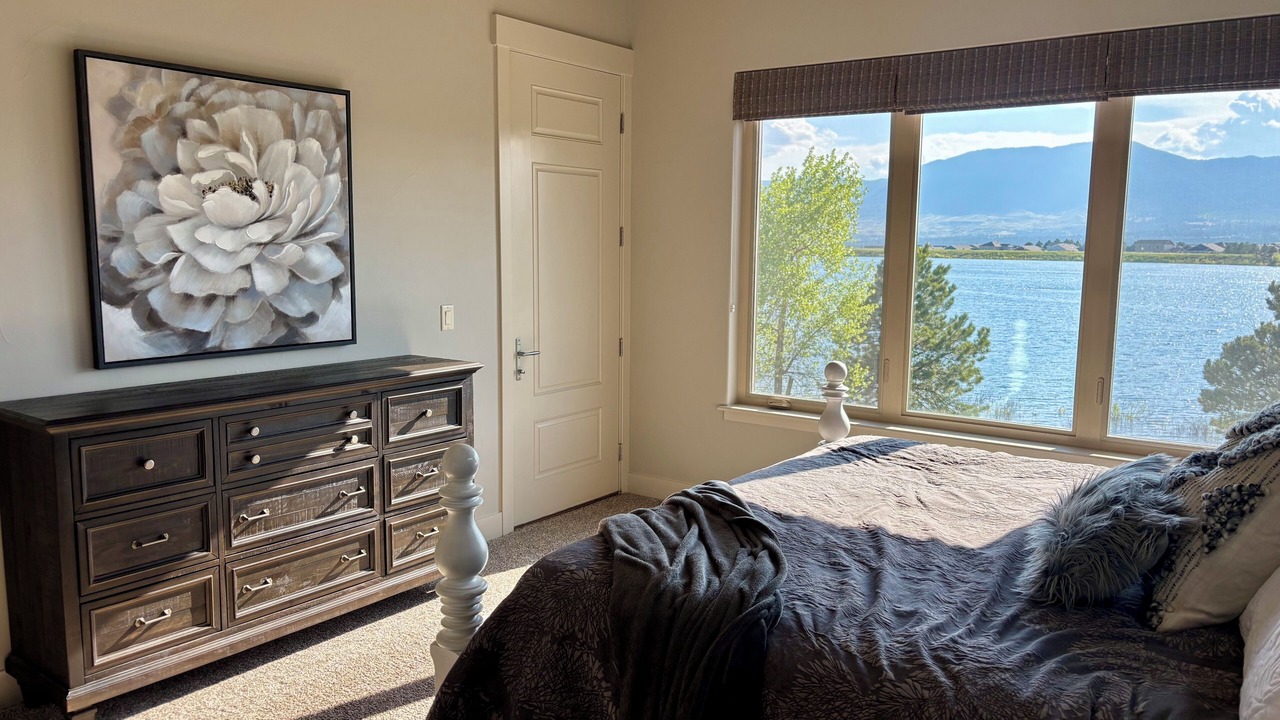 Photo of Bedroom in Woodmoor