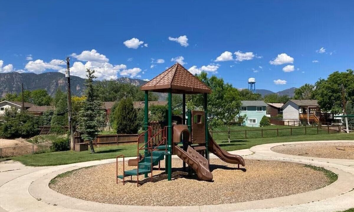 Photo of Others in Cheyenne Meadows