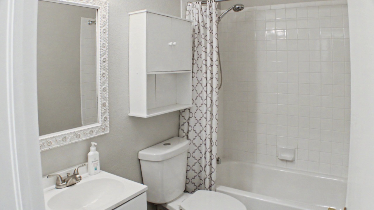 Photo of Bathroom in Cheyenne Meadows