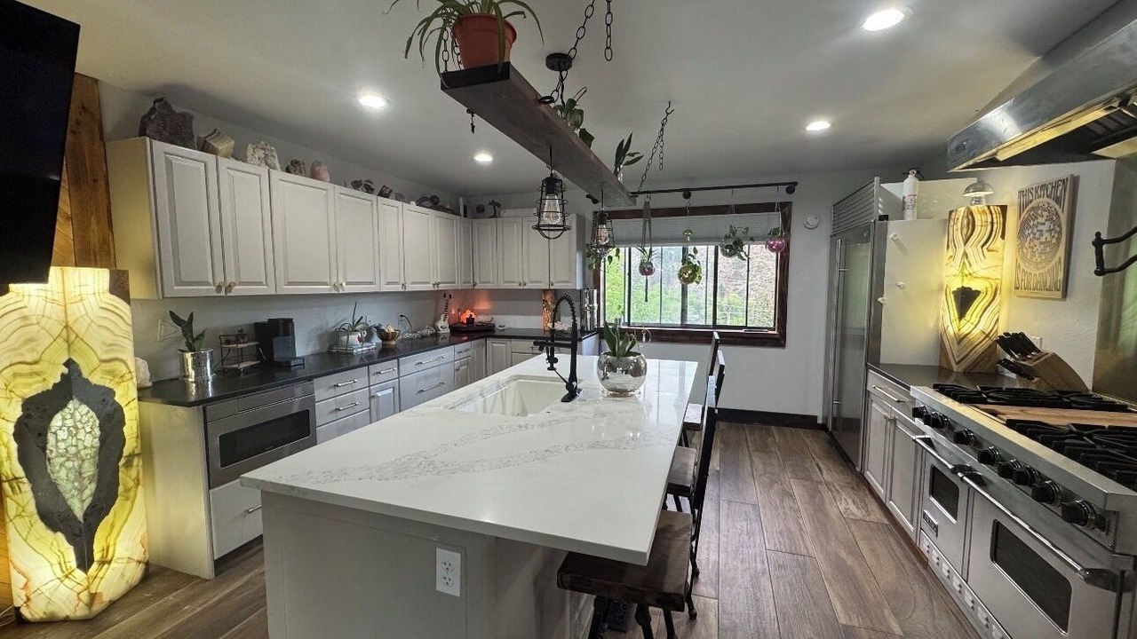 Photo of Kitchen in Kerr Gulch