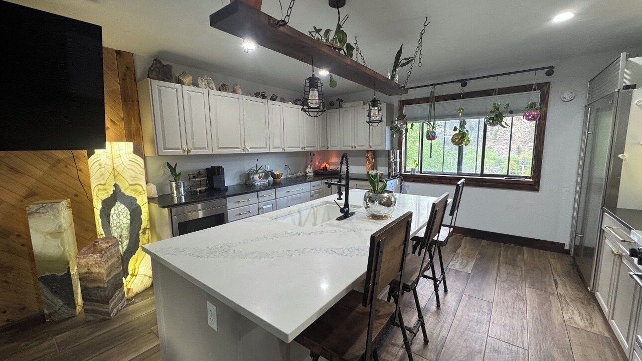 Photo of Kitchen in Kerr Gulch
