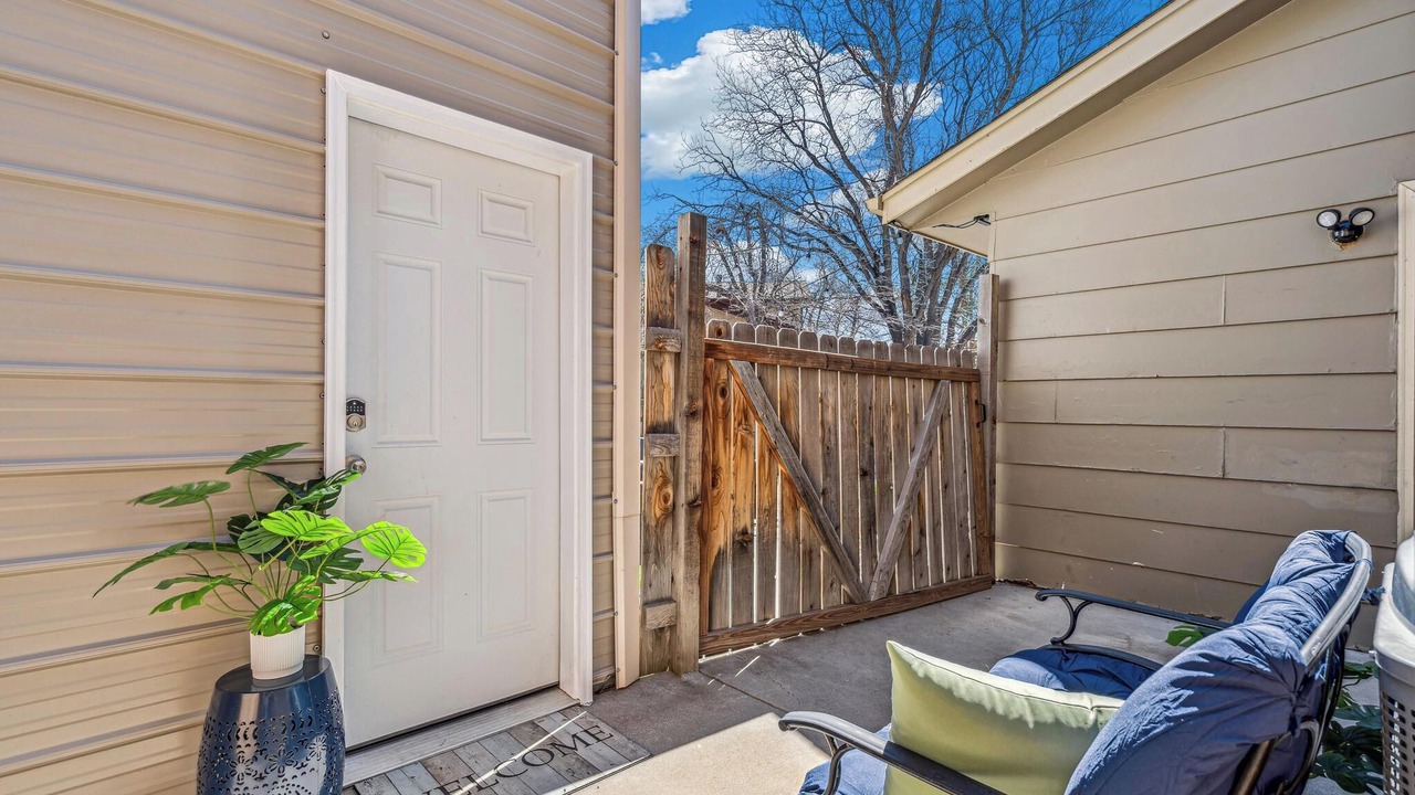 Photo of Patio Balcony in Ralston Valley