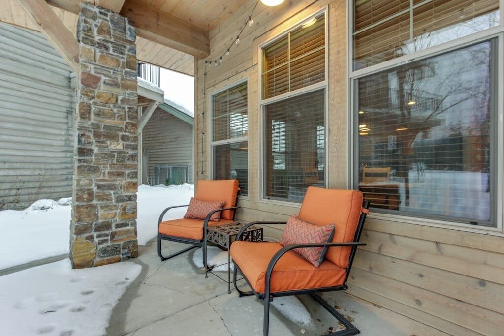 Photo of Patio Balcony in Dover Bay