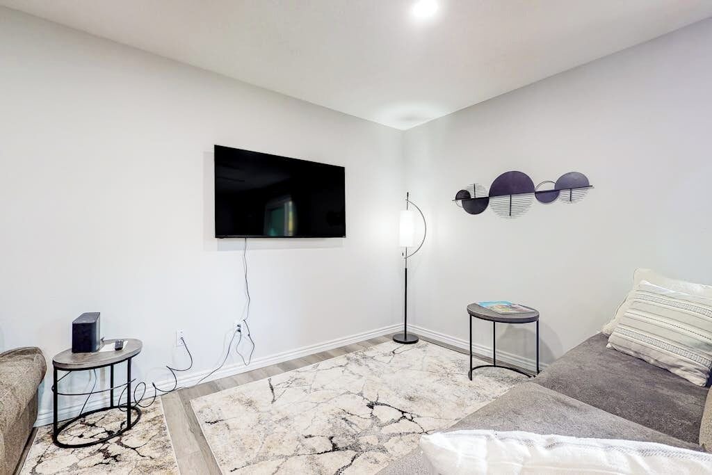 Photo of Livingroom in Dillon