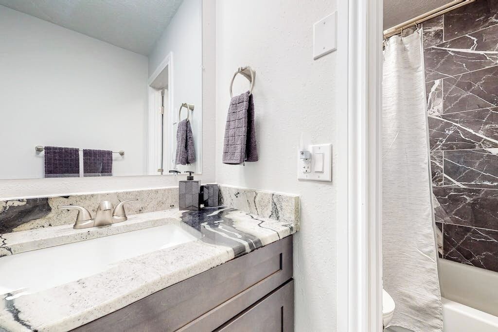 Photo of Bathroom in Dillon