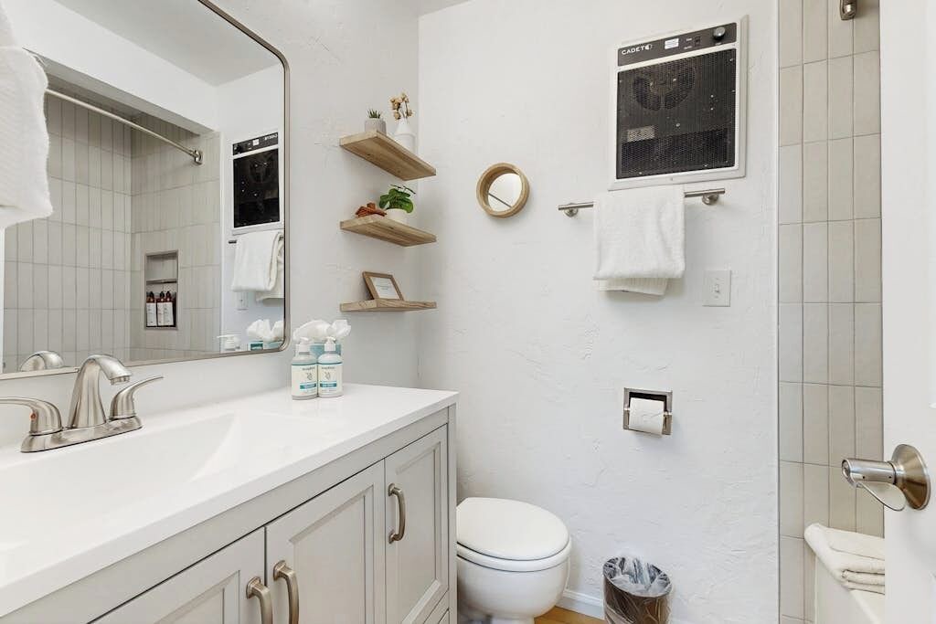 Photo of Bathroom in Blue River