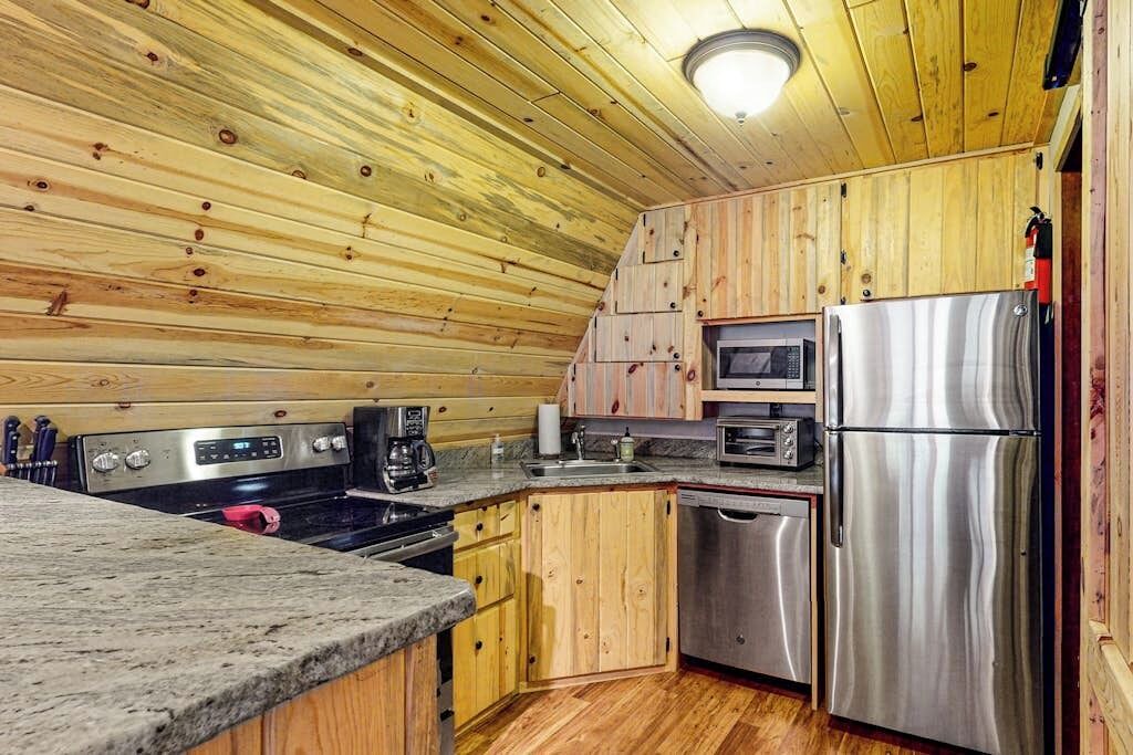 Photo of Kitchen in Ponderosa Pines