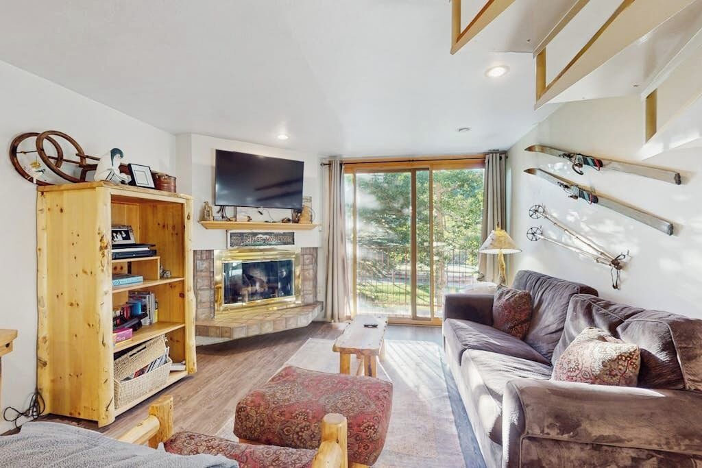 Photo of Livingroom in East Village at Copper