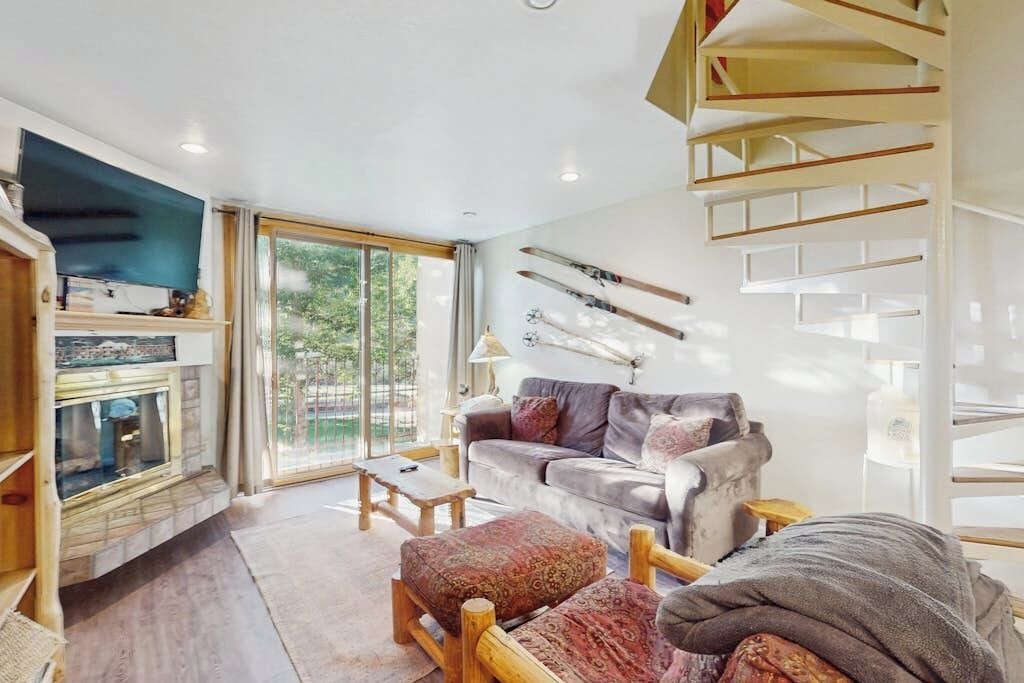 Photo of Livingroom in East Village at Copper