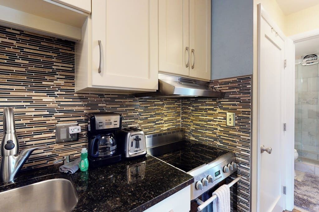 Photo of Kitchen in Historic District