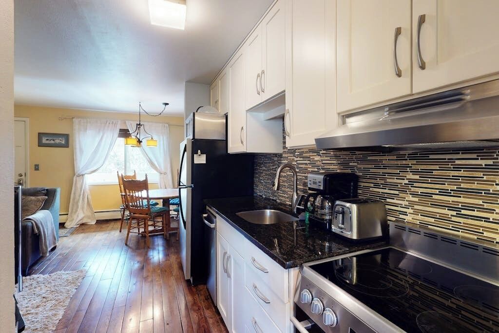 Photo of Kitchen in Historic District