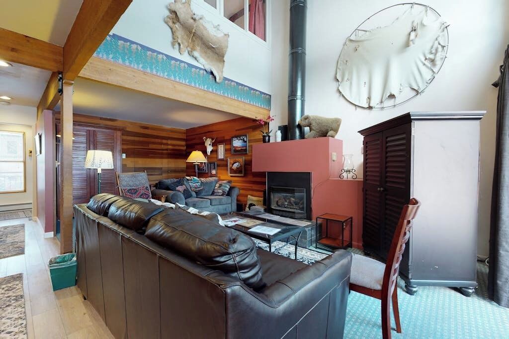 Photo of Livingroom in East Village at Copper
