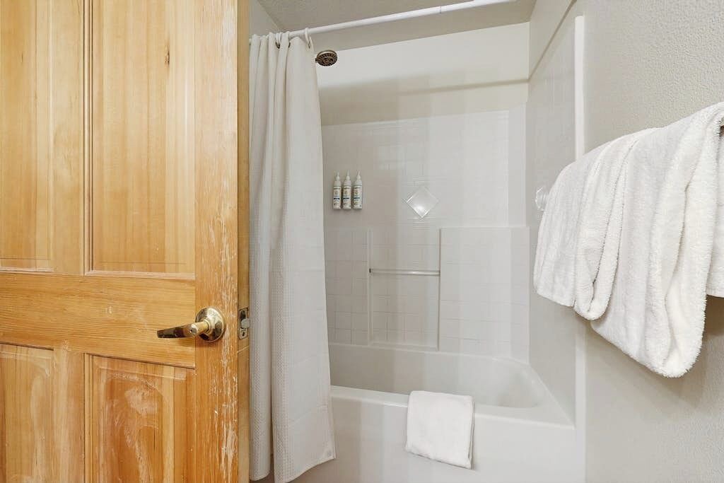 Photo of Bathroom in Mountain House